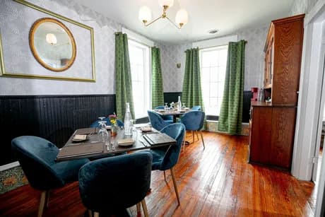 1870 Restaurant and Bar